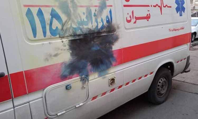 حمله با موادمحترقه به آمبولانس حامل بیمار در تهران