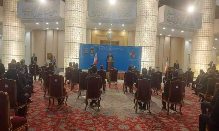 همکاری با همه کشورهای اسلامی در دستور کار