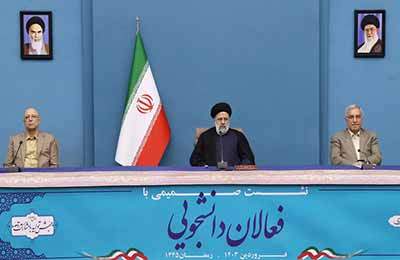 دولت پیشرفت کشور را به بهانه تحریم‌ها متوقف نکرد
