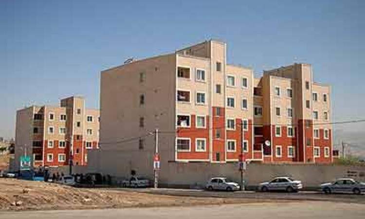 تحویل واحدهای مسکن ملی به متقاضیان تا پایان امسال