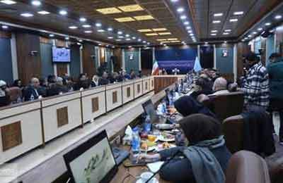 موجودیت صنایع‌دستی بدون پیشکسوتان و هنرمندان هیچ است/ جامعه صنایع‌دستی نجیب اما نحیف شده است