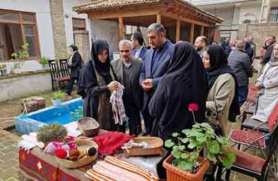 خانه‌های صنایع‌دستی پاتوق هنرمندان می‌شود