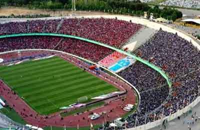 با دستور وزیر ورزش استقلال و پرسپولیس در آزادی بازی می‌کنند