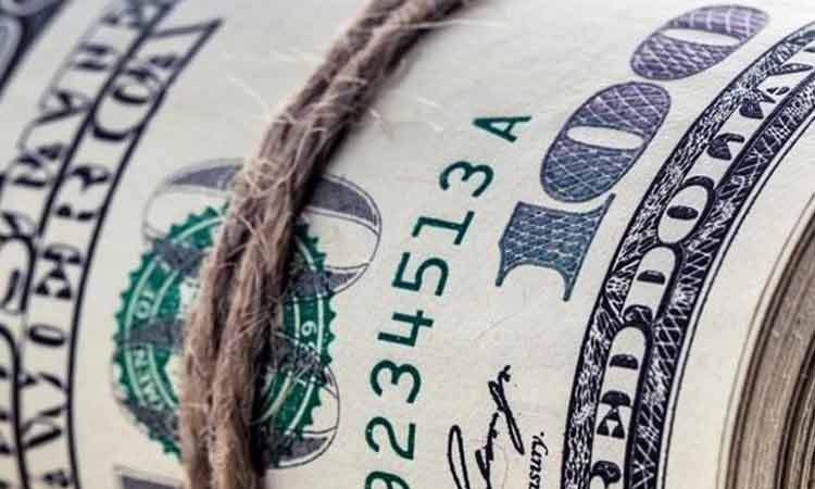 اختلاف دلار آزاد و توافقی به ۲۰ درصد کاهش یافت