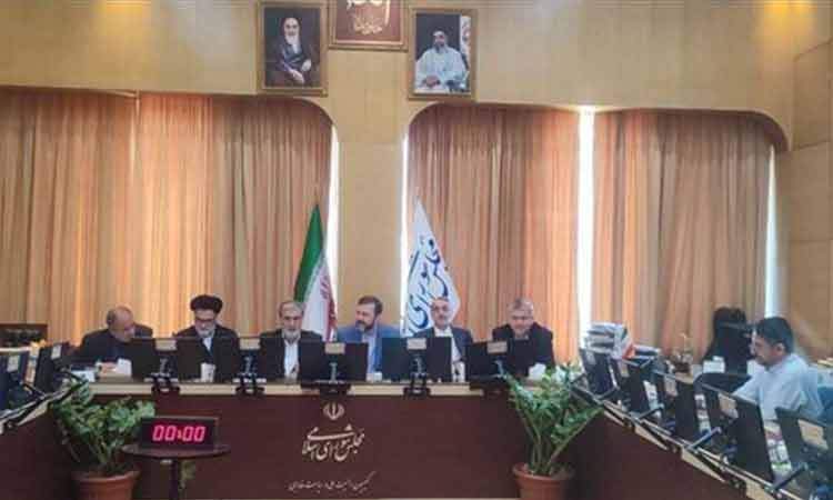 روایت غریب‌آبادی از جزئیات مذاکرات رم