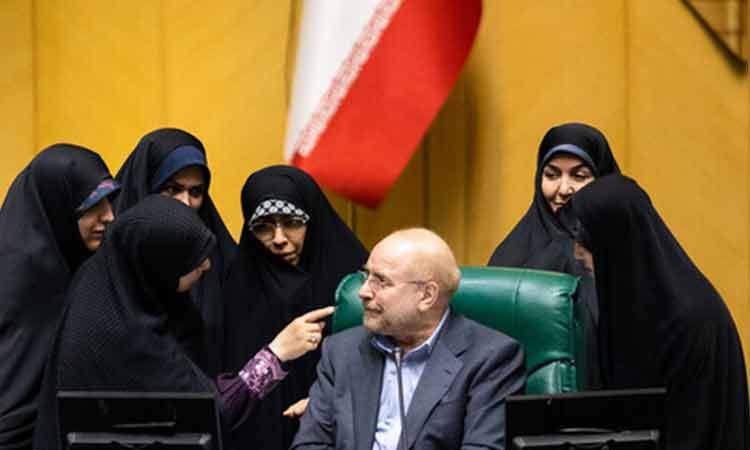 زمانی: کاندیداهای زن در انتخابات هیئت رئیسه مجلس حضور دارند