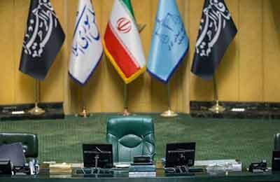 فلاحی: حداقل اگر ما زنان به هیئت رئیسه راه یافتیم تپق نمی‌زنیم