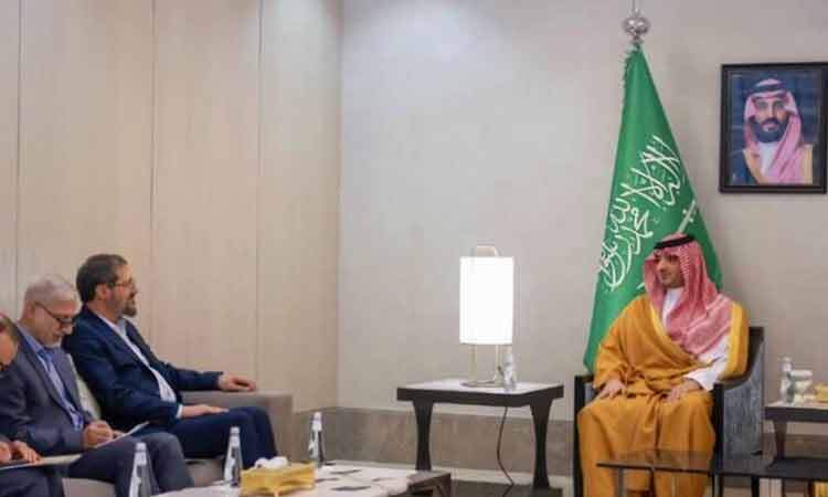 وزیر کشور عربستان: از روابط خوب ایران و عربستان خرسندیم