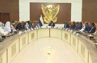 کابینه سودان منحل شد