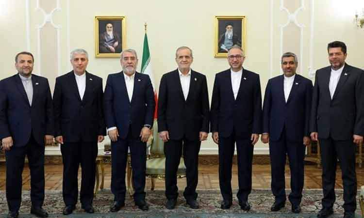 دیدار ۶ سفیر جدید ایران با پزشکیان