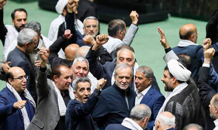 مجلس امروز مصوبه‌ای برای خروج از NPT نداشت