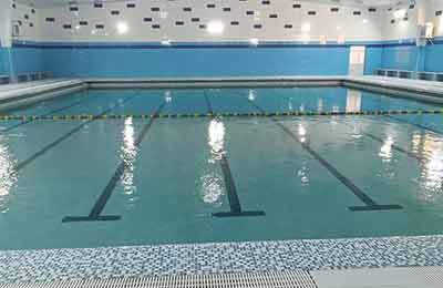 مسمومیت ۱۵ نفر در یکی از استخرهای همدان