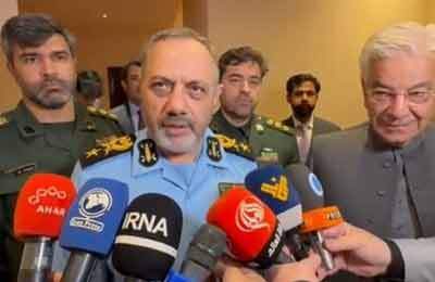 وزیر دفاع: اتفاقات خوبی در توسعه روابط دفاعی با پاکستان رخ خواهد داد