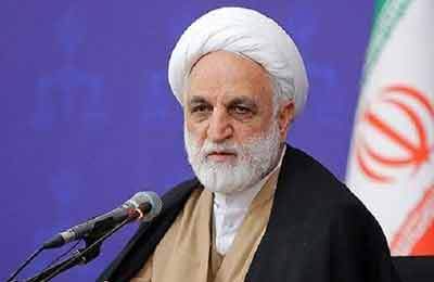 اخاذی ۲۵۰ هزار دلاری، یک زن و پسرش را راهی زندان کرد