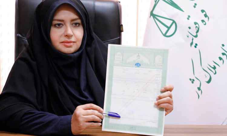 تبدیل اسناد قدیمی به تک برگ به خاطر گرفتن مالیات نیست