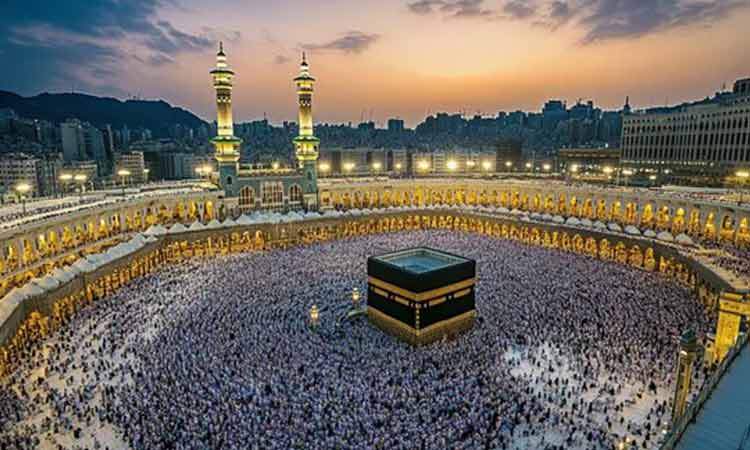 تمام دارندگان فیش عمره اقدام کنند