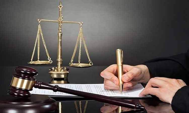 اعلام جرم علیه رییس یک بانک به دلیل گزارش نکردن پولشویی