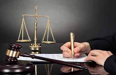 اعلام جرم علیه رییس یک بانک به دلیل گزارش نکردن پولشویی
