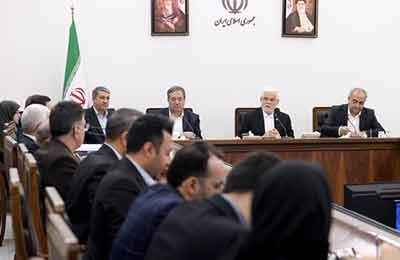 عارف: تشکل‌های محیط زیستی به دلیل برخوردهای امنیتی که در گذشته با آنها شد، با احتیاط عمل می‌کنند