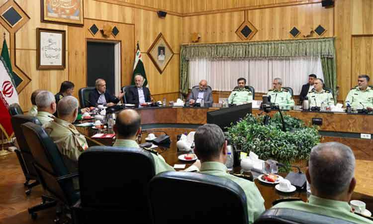 رئیس‌جمهور: باید مردم را قانع کنیم تا در رعایت مقررات همراهی کنند